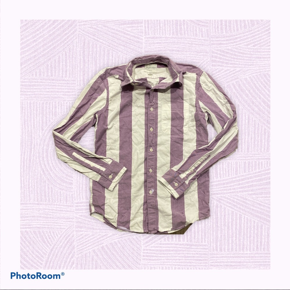 American Eagle Men’s Button Down Shirt